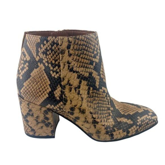 FRANCO SARTO Women's Trudy Brown Black Snake Print Heeled Ankle Bootie US 7M - Picture 3 of 9